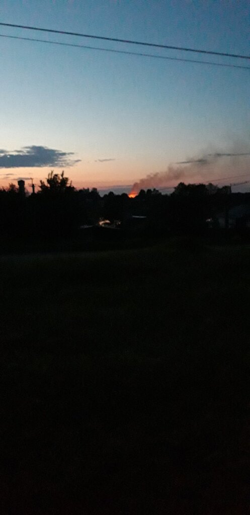 В Тверской области ночью загорелся дом