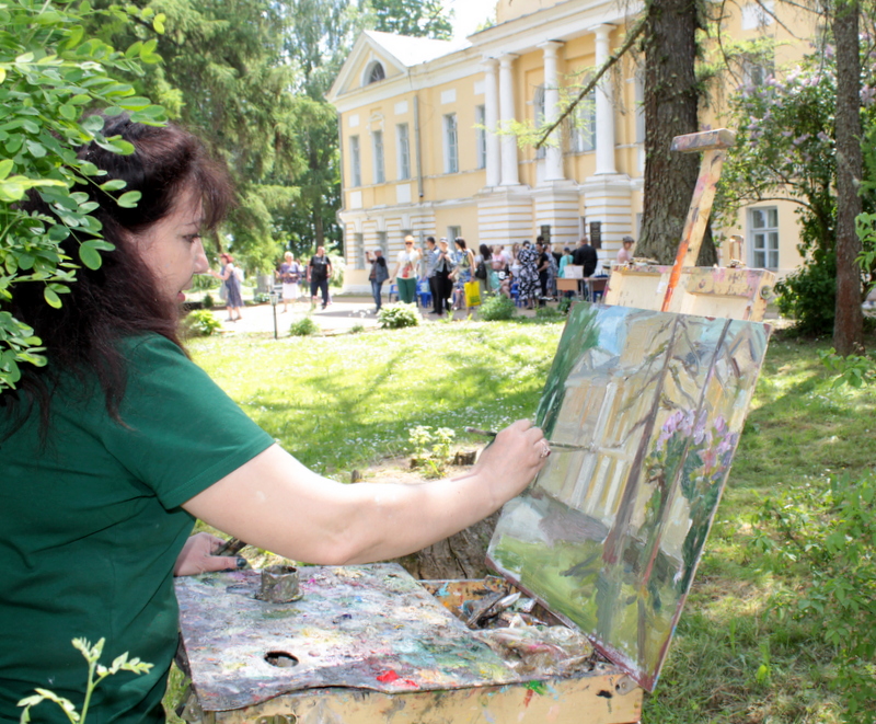 В Берново Тверской области прошел Пушкинский праздник поэзии