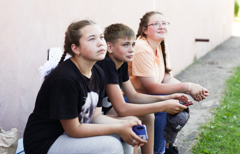 Игорь Руденя посетил в Андреаполе школу  №3 и детскую школу искусств