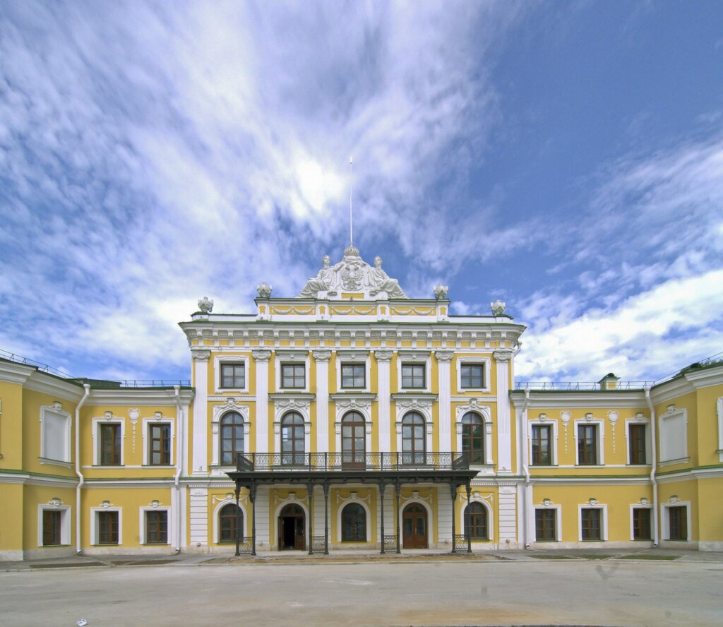 Тверской императорский дворец ждет гостей на лекцию «От Волги до Берлина» Тверская картинная галерея приглашает на лекцию "Женщина, которая пишет картины"