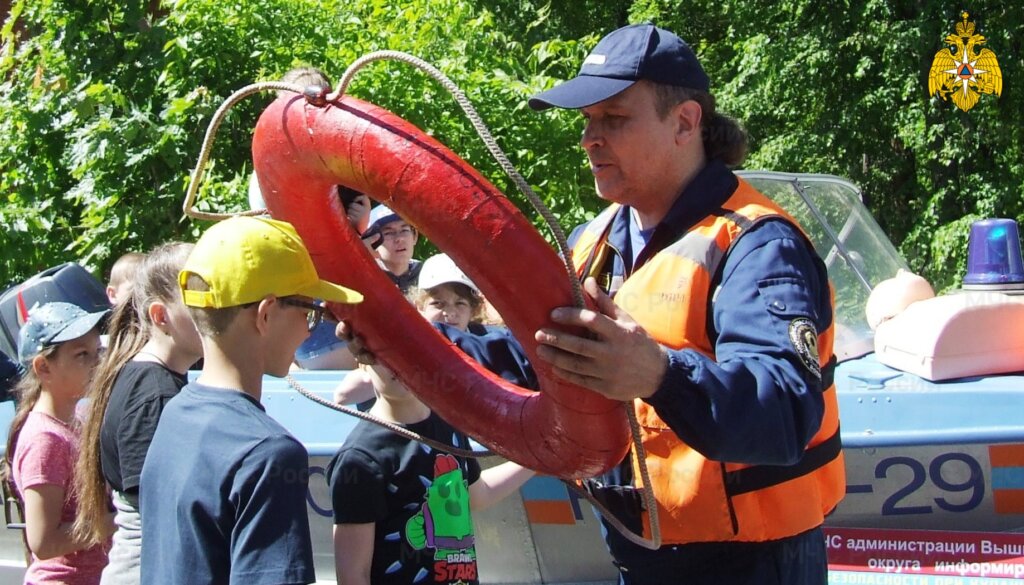 В Бологовском детском лагере "Радуга" прошел день открытых дверей