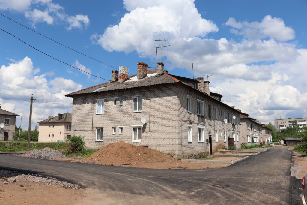 В Торопце идет ремонт улиц по нацпроекту