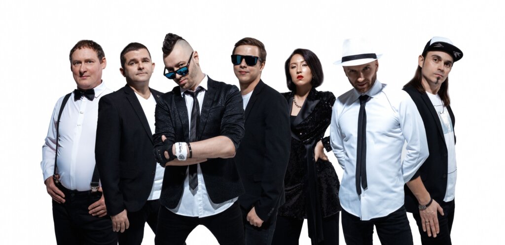 В Твери выступит кавер-группа "Barney Barfly" В Твери выступит кавер-группа "Barney Barfly"