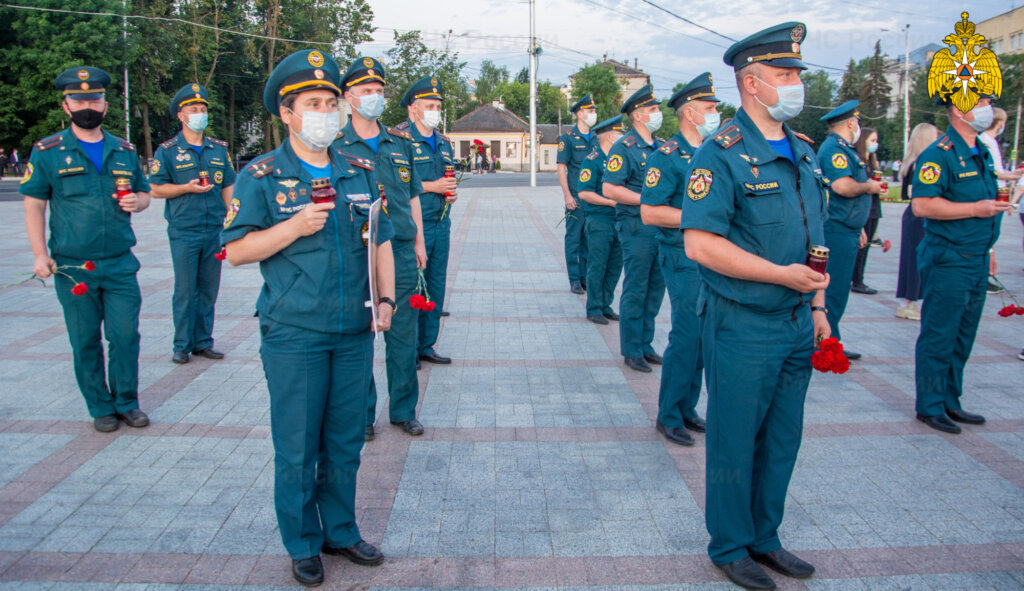 Пожарно-спасательные службы Твери приняли участие в патриотическом митинге