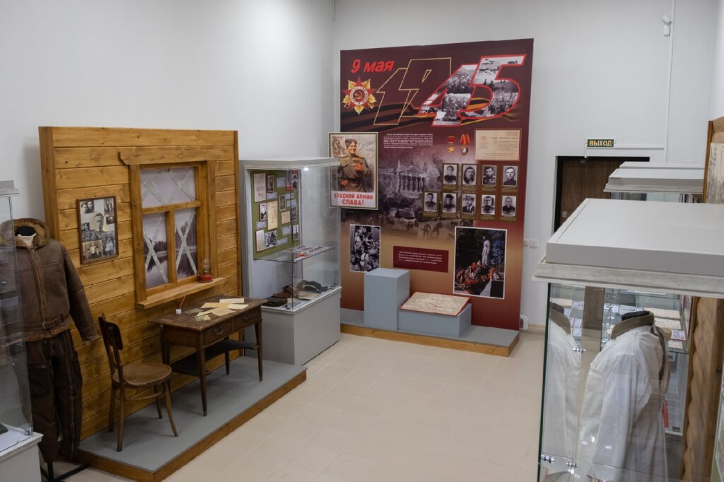 В Удомельском краеведческом музее открылась выставка, посвященная военной истории края В Удомельском краеведческом музее открылась выставка, посвященная военной истории края