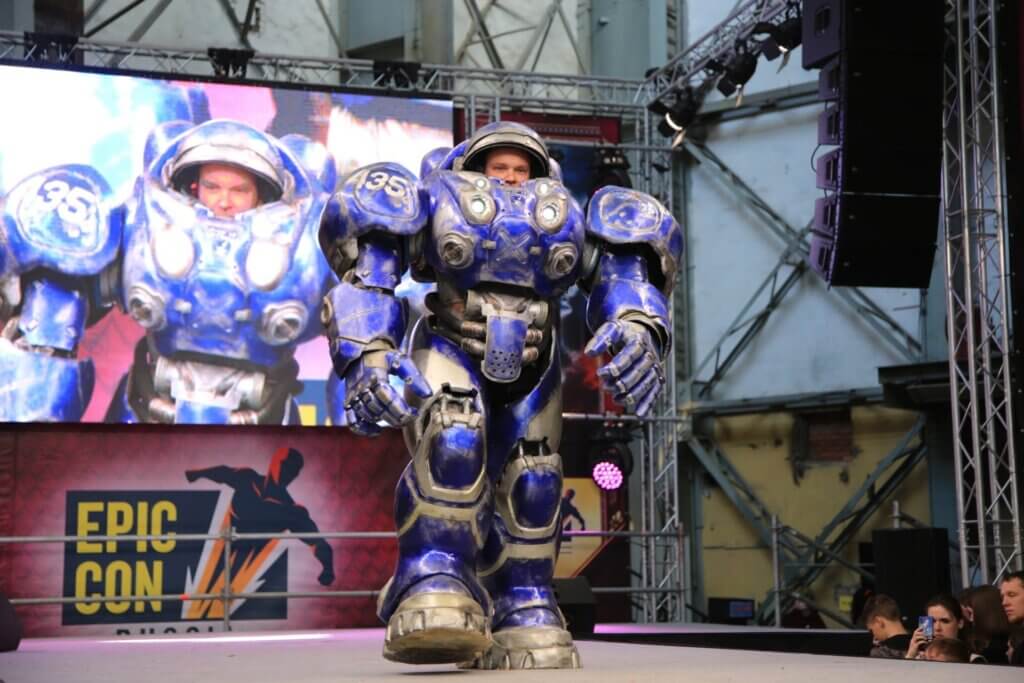 Житель Твери сделал костюм космодесантника и выиграл конкурс