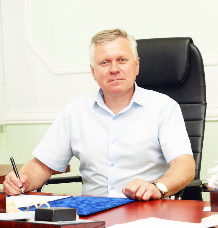 Дмитрий Щурин: Ставить нужно на надежных, зарекомендовавших себя людей Дмитрий Щурин: Ставить нужно на надежных, зарекомендовавших себя людей