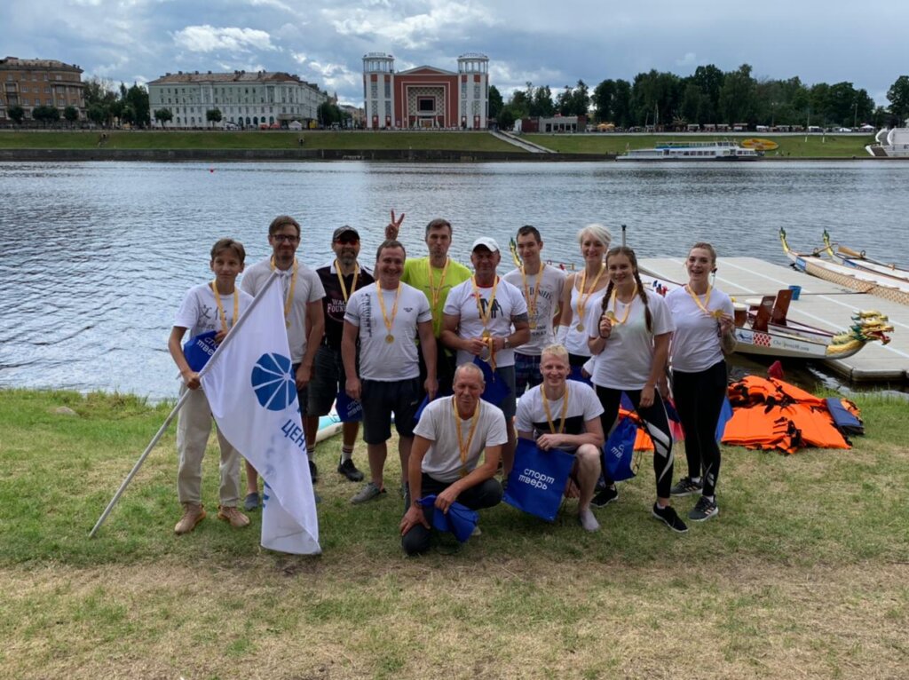 Команда «Тверьэнерго» стала чемпионом в соревнованиях по гребле