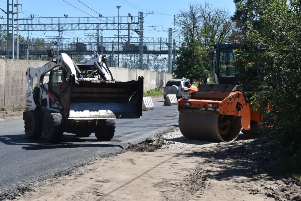 В Твери продолжается ремонт дорог