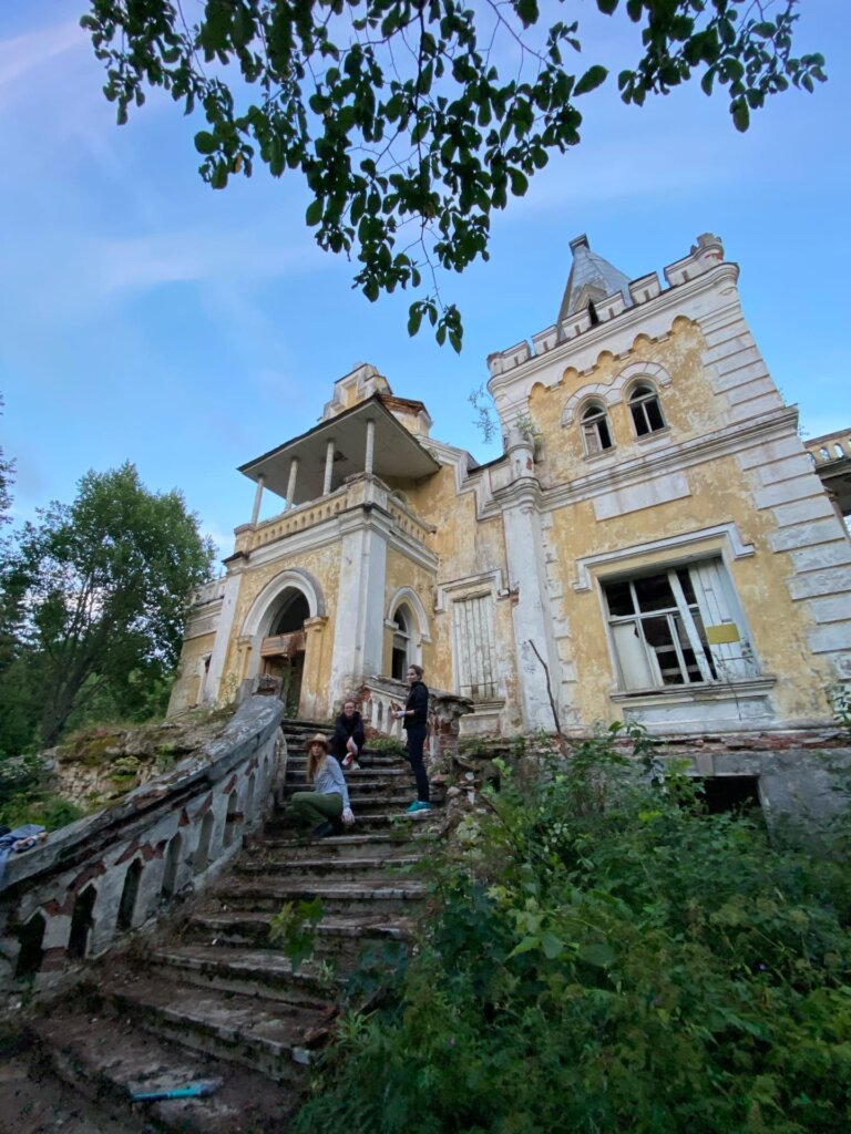 История одного здания: как «перезагружают» дом Владимира Гаслера в Тверской области История одного здания: как «перезагружают» дом Владимира Гаслера в Тверской области