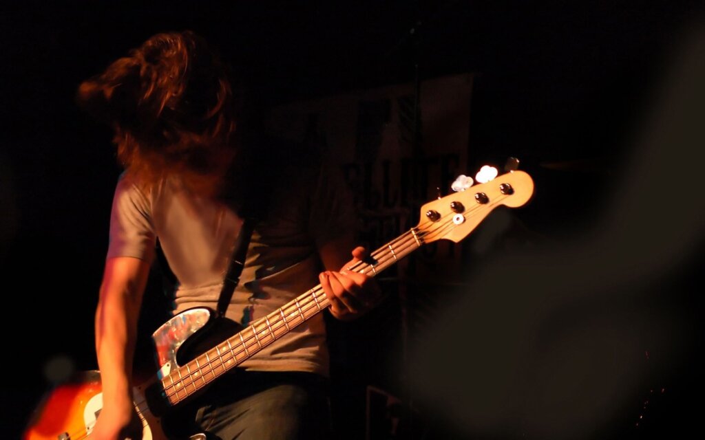 В Тверском клубе "Биг Бен" можно будет выиграть призы за знание рок-песен В Тверском клубе "Биг Бен" можно будет выиграть призы за знание рок-песен