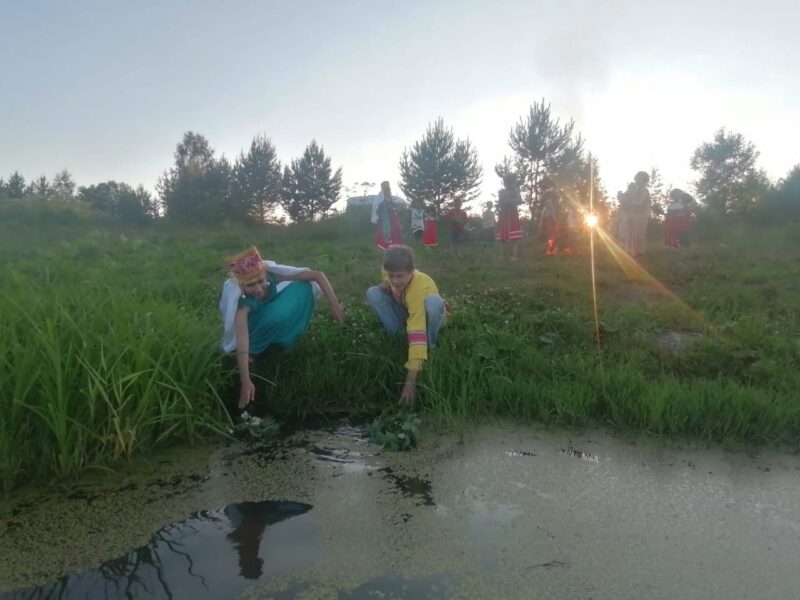 Детей из Ржевского района приобщили к старым традициям празднования Ивана Купала