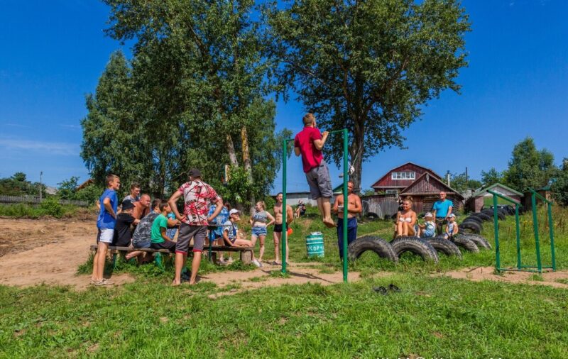 В Тверской области прошло спортивное соревнование "Фабринский танцующий турник"