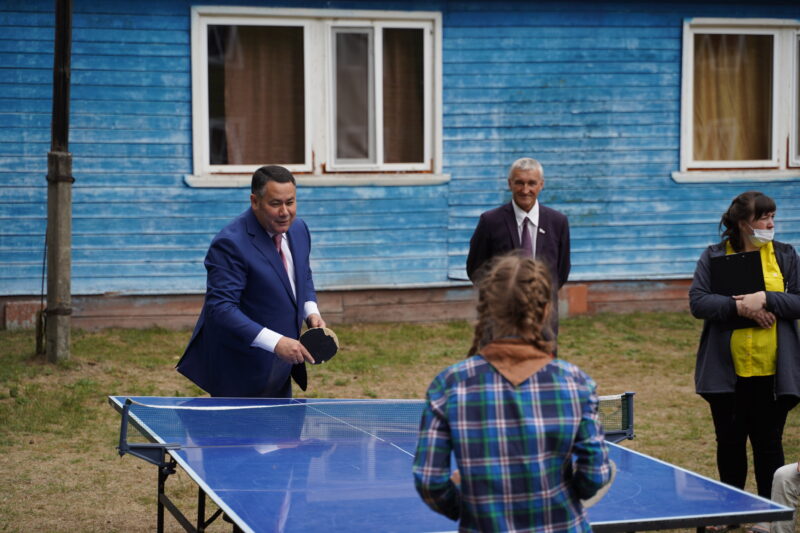 В Максатихинском районе Игорь Руденя проинспектировал работу летнего оздоровительного лагеря