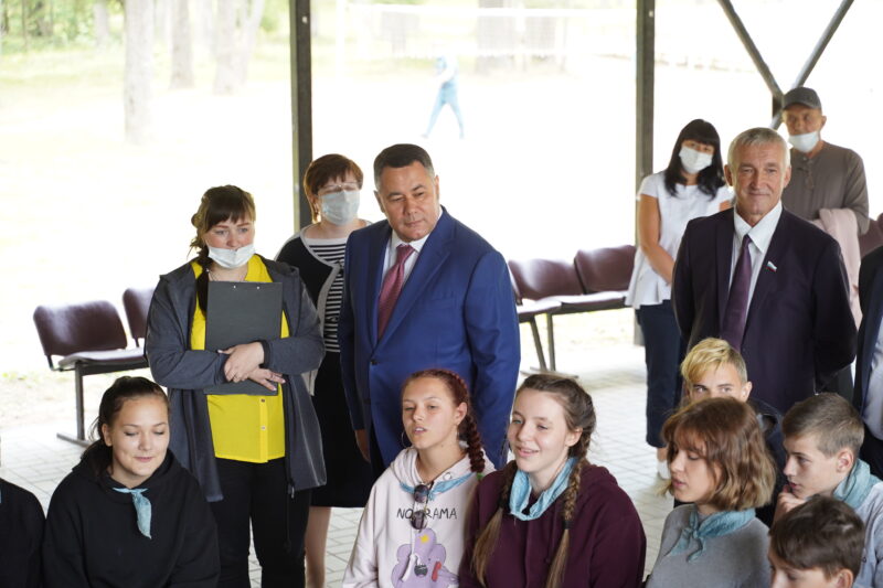 В Максатихинском районе Игорь Руденя проинспектировал работу летнего оздоровительного лагеря