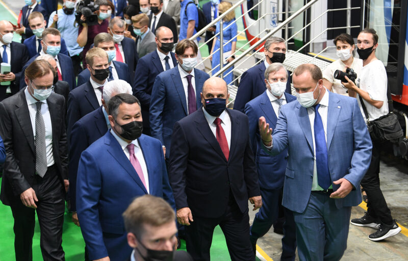 Председателю Правительства РФ Михаилу Мишустину и Игорю Рудене были представлены современные разработки ТВЗ