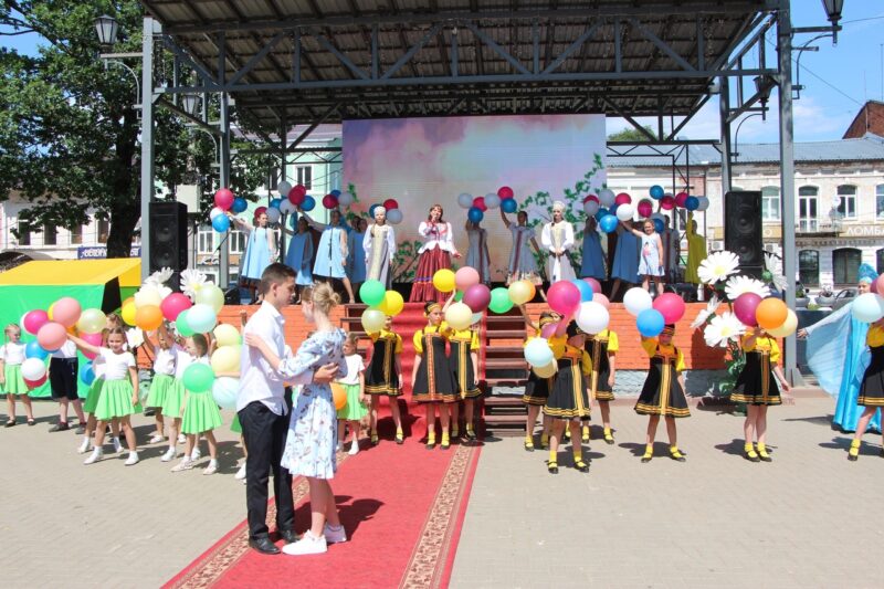 Тверская область присоединилась к празднованию Дня семьи, любви и верности