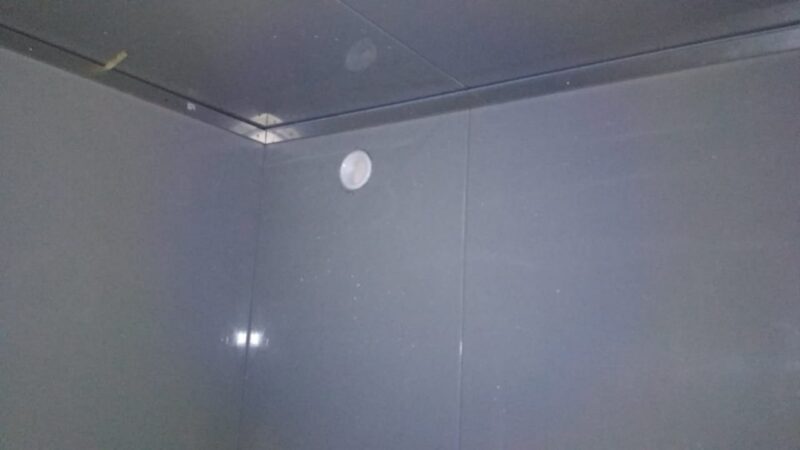 На тверских карьерах сделали vip-уборную для отдыхающих