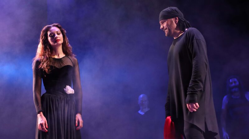 Жители Тверской области увидели инклюзивный спектакль "Кармен"