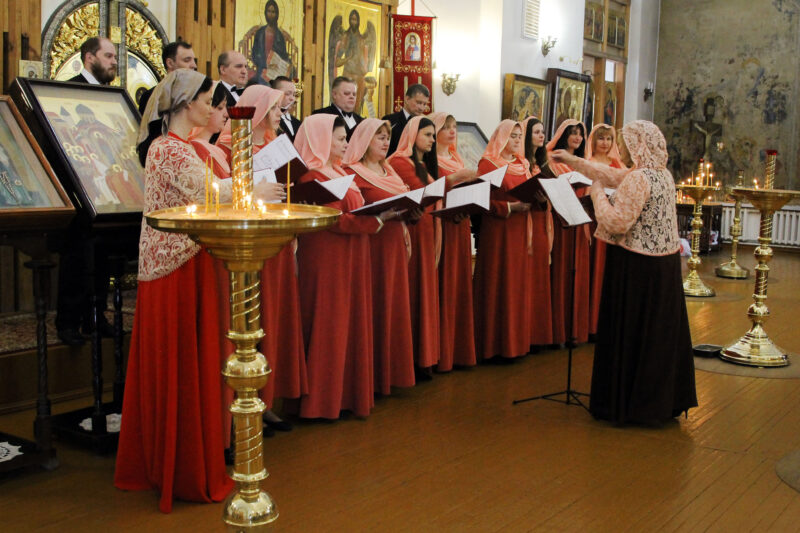 ДК «Пролетарка» отмечает 35 лет трудовой деятельности своего хормейстера Марины Кирпу