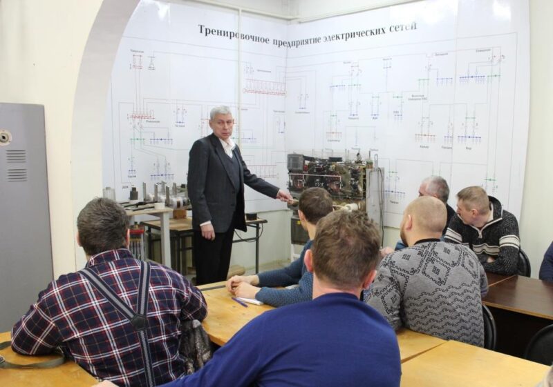 Работники Тверьэнерго повысили свою профессиональную квалификацию Работники Тверьэнерго повысили свою профессиональную квалификацию