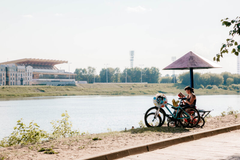 Тверской фотограф показала жаркое лето в Твери