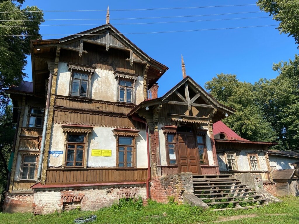 Арт-дача в усадьбе Рябушинских в Вышнем Волочке приглашает на открытие выставки Арт-дача в усадьбе Рябушинских в Вышнем Волочке приглашает на открытие выставки