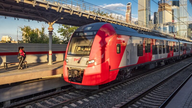Пассажиры при покупке билета на «Ласточку» Москва – Тверь могут забронировать сидячее место Пассажиры при покупке билета на «Ласточку» Москва – Тверь могут забронировать сидячее место