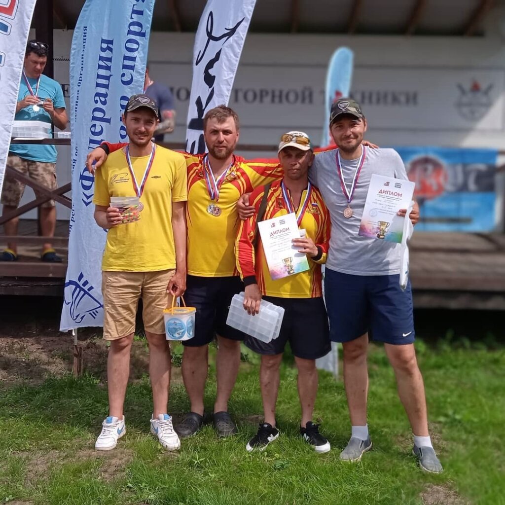 Лучшие рыбаки Тверской области собрались в Калязинском районе Лучшие рыбаки Тверской области собрались в Калязинском районе