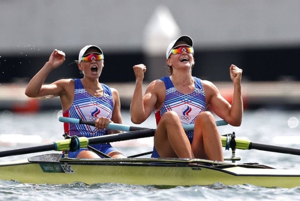 Чудо Олимпийских игр: Степанова и Орябинская завоевали "серебро" по гребле в двойке без рулевого Чудо Олимпийских игр: Степанова и Орябинская завоевали "серебро" по гребле в двойке без рулевого