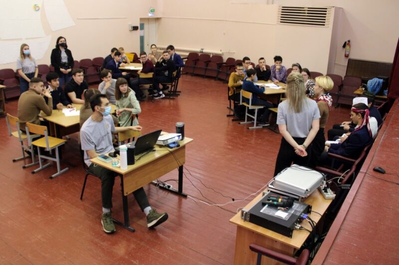 Школьников из 24 районов Тверской области обучали открывать собственное дело Школьников из 24 районов Тверской области обучали открывать собственное дело