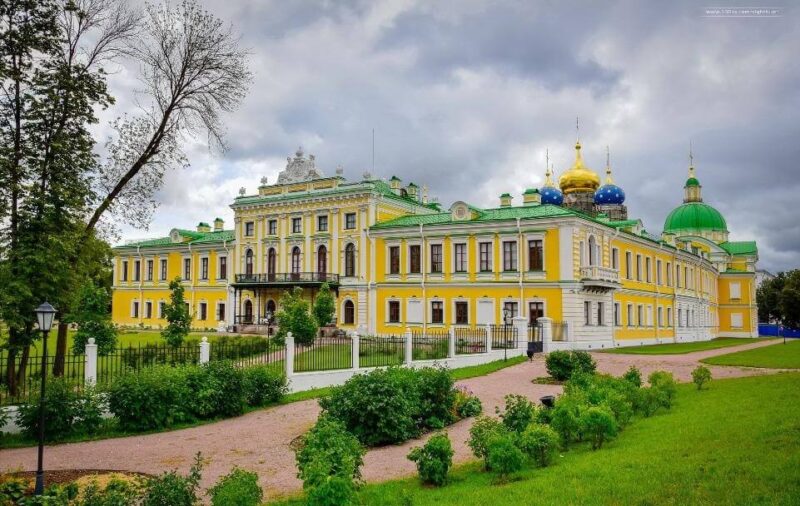 О жизни семьи Романовых в тверской резиденции расскажут на сборной экскурсии Императорского дворца