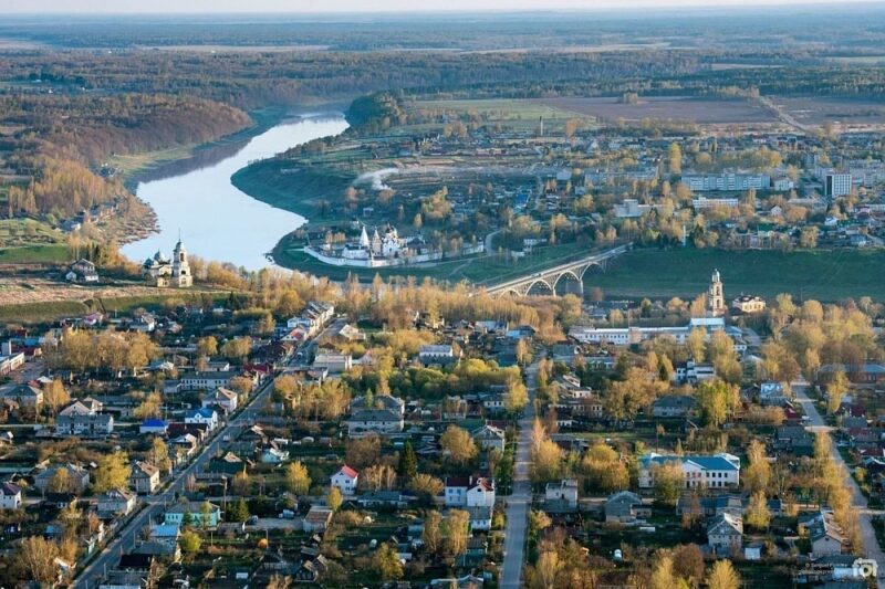 На выставке в Иране Тверскую область представляют 10 компаний На выставке в Иране Тверскую область представляют 10 компаний