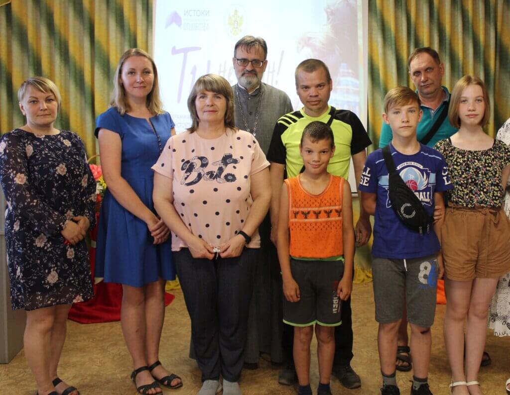 В Нелидово поддержали одиноких отцов В Нелидово поддержали одиноких отцов