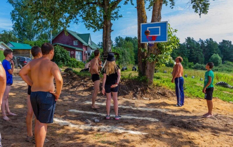 В Тверской области прошло спортивное соревнование "Фабринский танцующий турник"