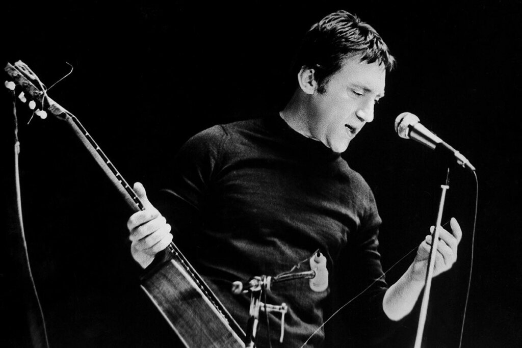 Спасибо, что живой: в Тверском "Биг Бене" исполнят песни Владимира Высоцкого Спасибо, что живой: в Тверском "Биг Бене" исполнят песни Владимира Высоцкого