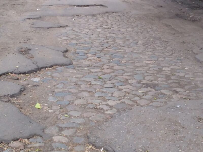 В Твери под асфальтом нашли старинную мостовую