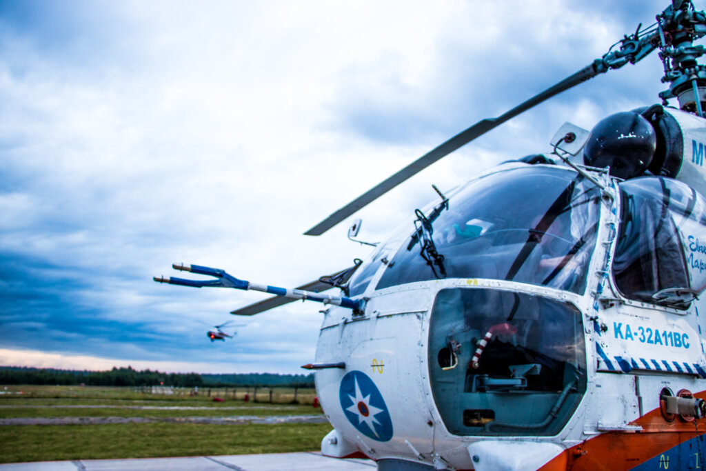 Ребенка из Тверской области срочно доставили на вертолете в больницу