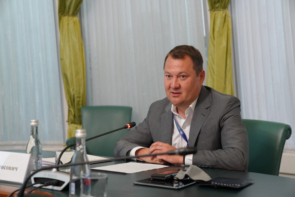 Конаково с рабочим визитом посетил заместитель министра строительства и ЖКХ Российской Федерации Конаково с рабочим визитом посетил заместитель министра строительства и ЖКХ Российской Федерации