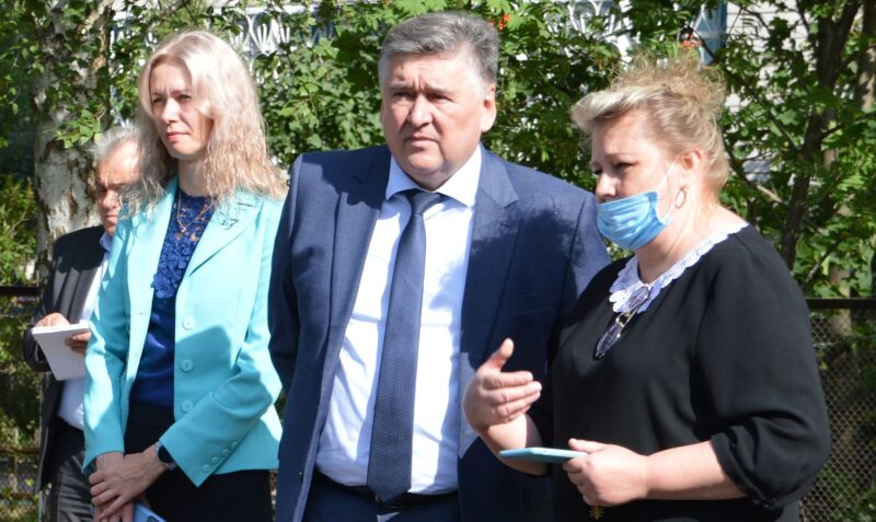 Глава города Твери Алексей Огоньков провел инспекционную поездку по объектам образования Глава города Твери Алексей Огоньков провел инспекционную поездку по объектам образования