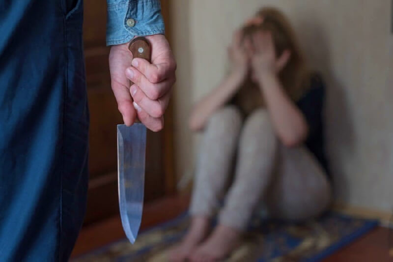 Женщина скончалась от рук рецидивиста