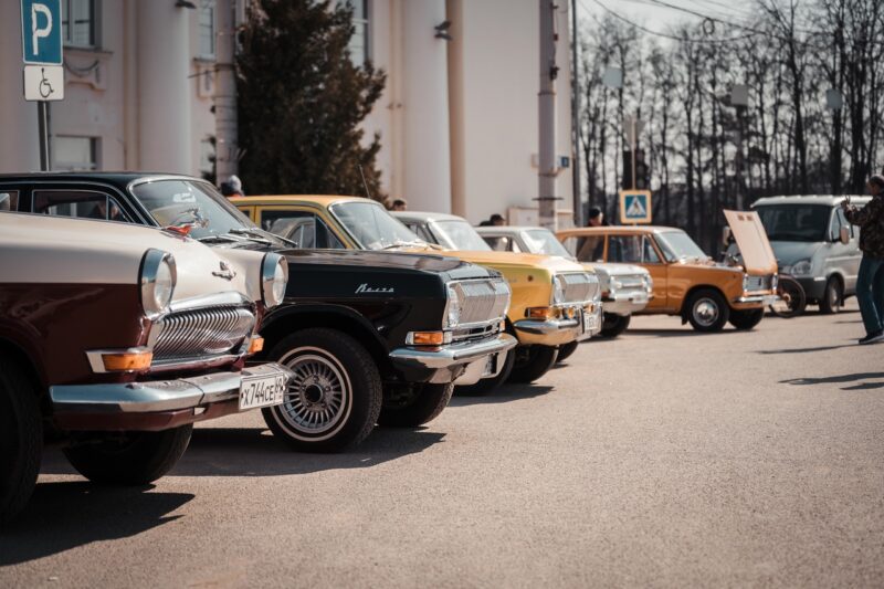В Твери на набережной состоится показ ретро-автомобилей
