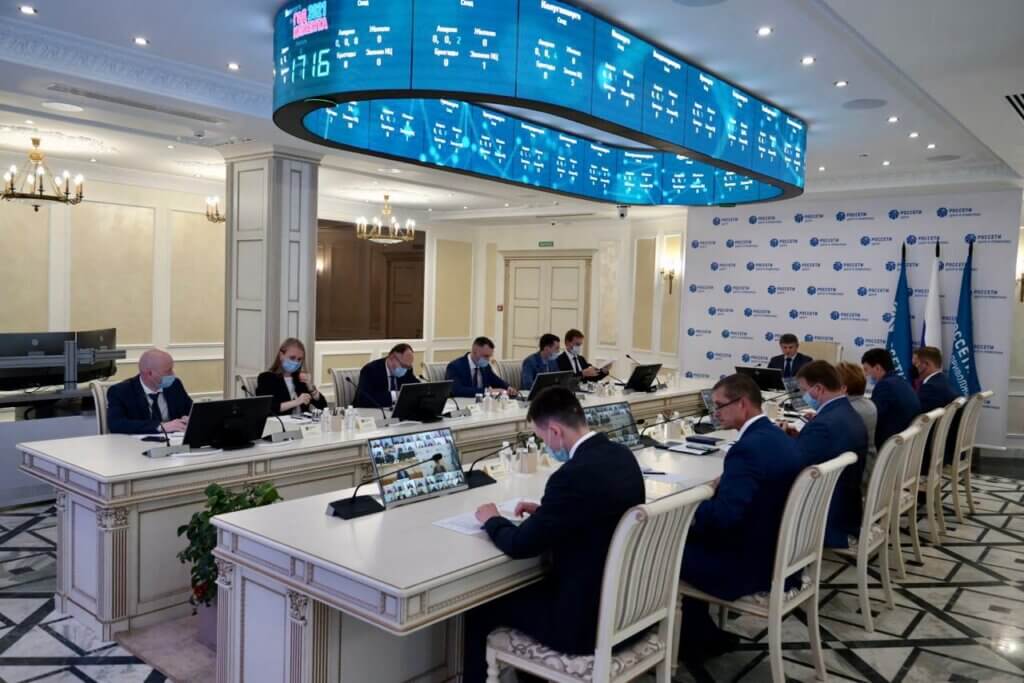 Игорь Маковский поручил премировать сотрудников «Россети Центр» и «Россети Центр и Приволжье»