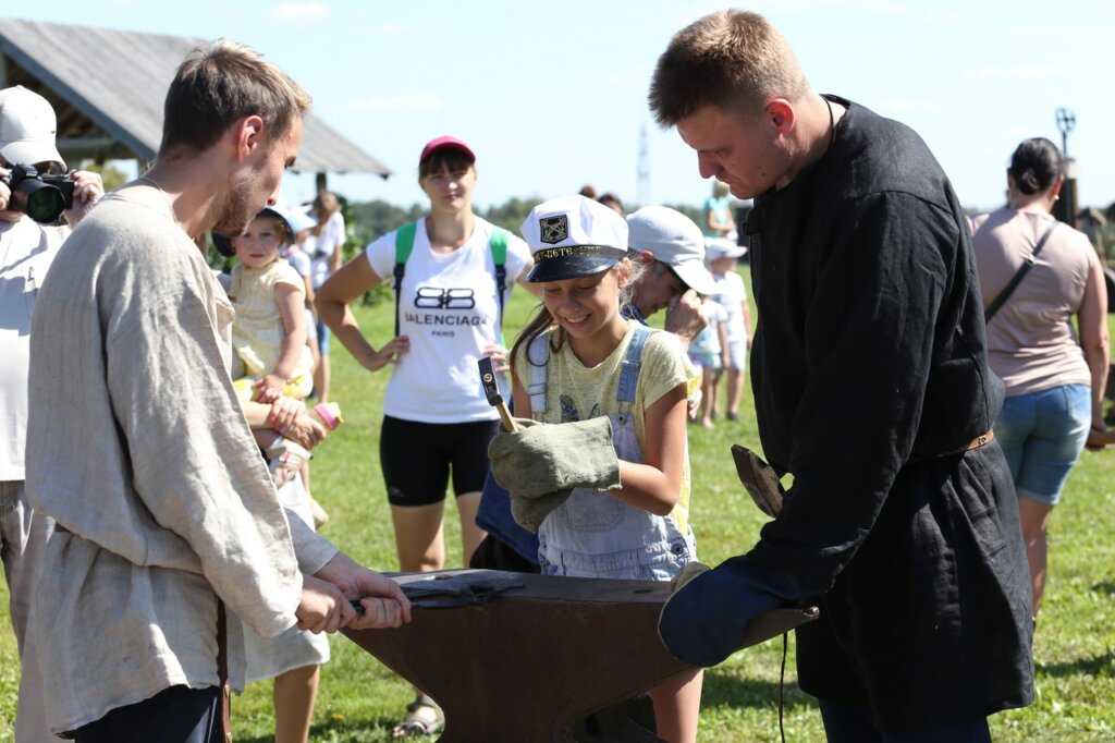 В Тверской области в «День Левши» подкуют блоху В Тверской области в «День Левши» подкуют блоху