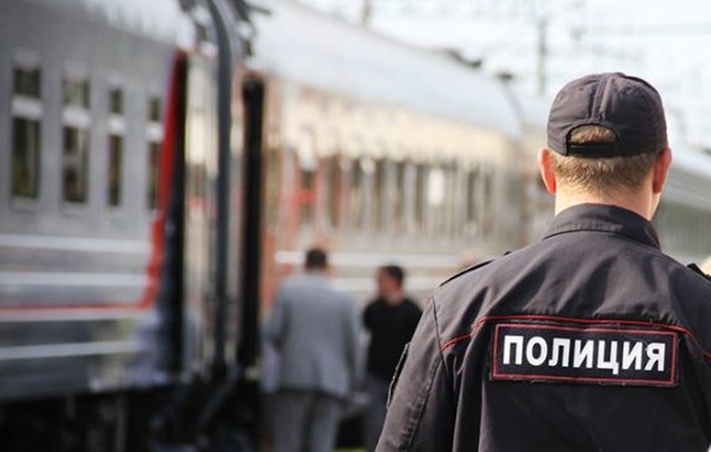 На вокзале в Тверской области задержали мужчину с наркотиками