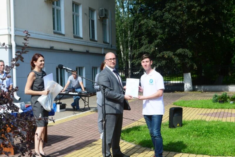 В Тверьэнерго торжественно закрыли седьмой трудовой сезон студенческих энергетических отрядов