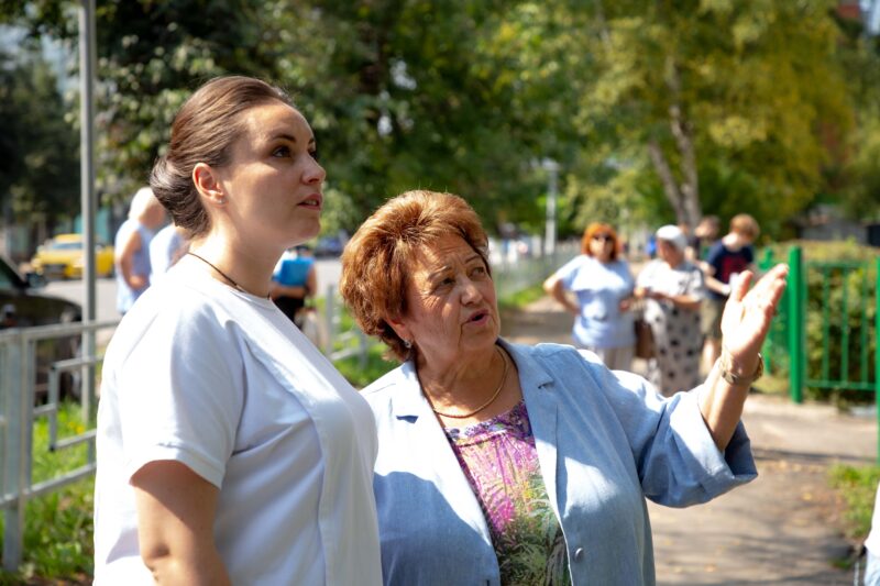 Юлия Саранова обсудила проблемы детского отдыха и безопасности