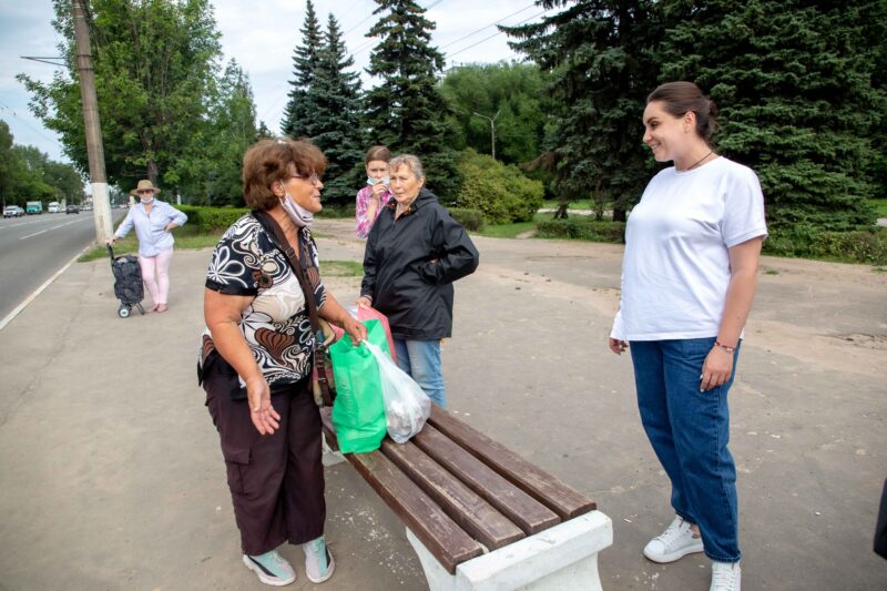 Юлия Саранова обсудила модернизацию остановки в Южном с заместителем главы администрации Твери
