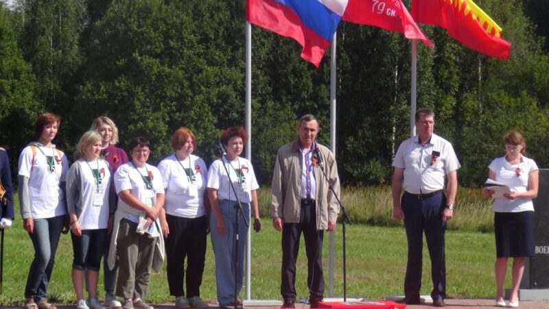В Тверской области торжественно захоронили останки 203 красноармейцев в 79-ю годовщину освобождения Зубцова