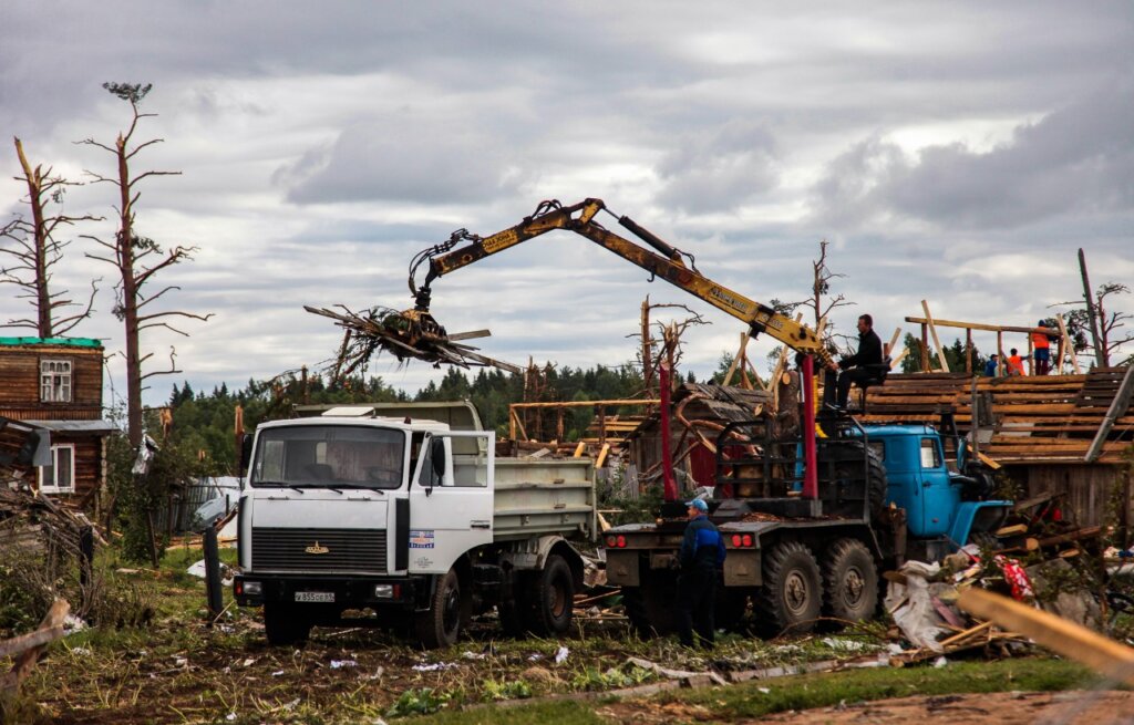 Игорь Руденя рассказал, как скоро спасатели приехали на помощь андреапольцам